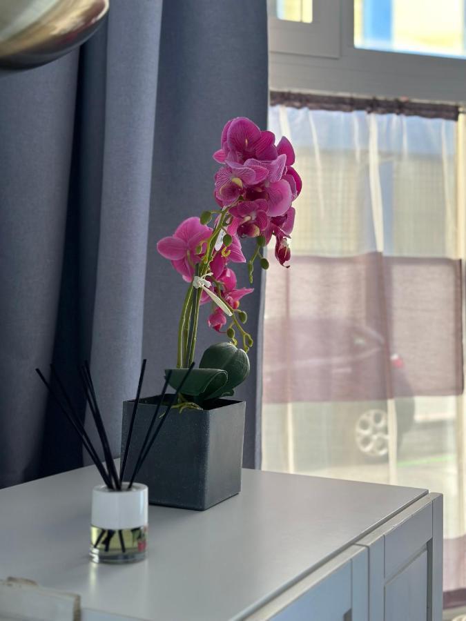 Apartamentos Redondela 马德里 外观 照片
